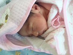 彻底丧失了做母亲的资格，没想到还能当上代妈